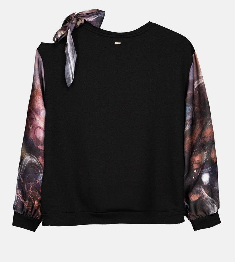 Black sweatshirt with printed sleeves