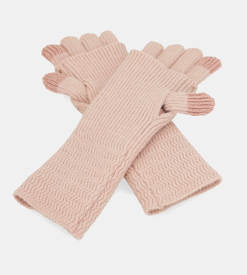 Beige knitted gloves