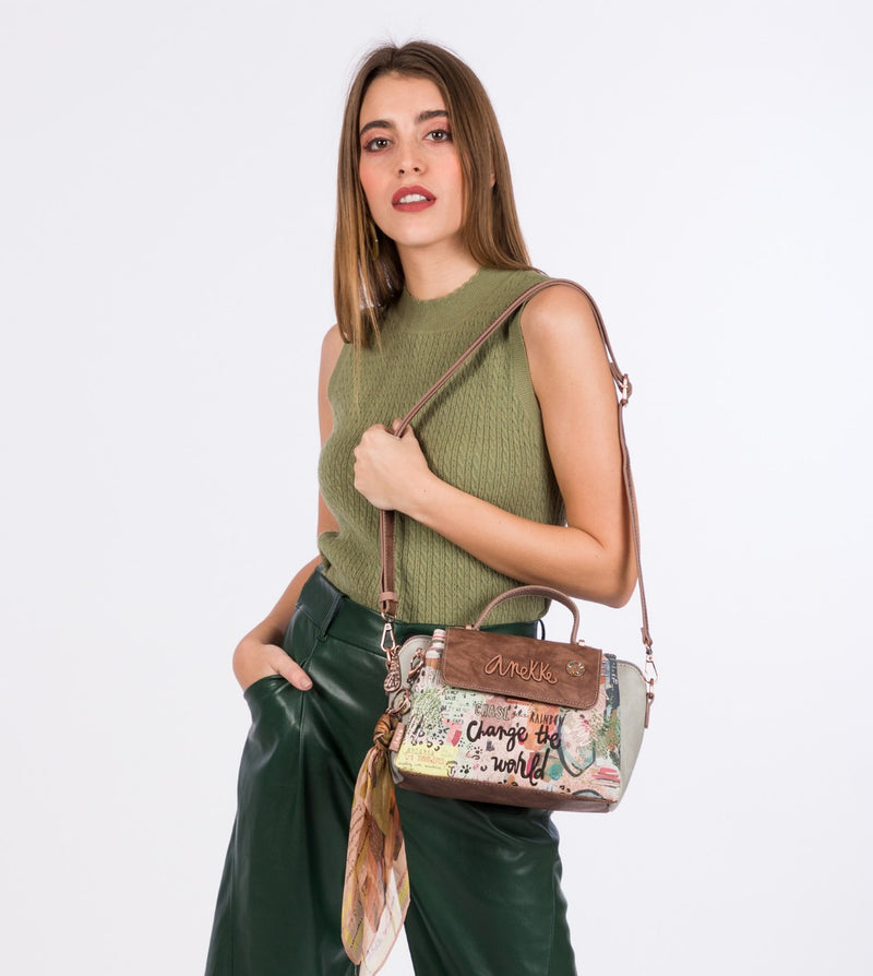 Nature handbag with a front flap