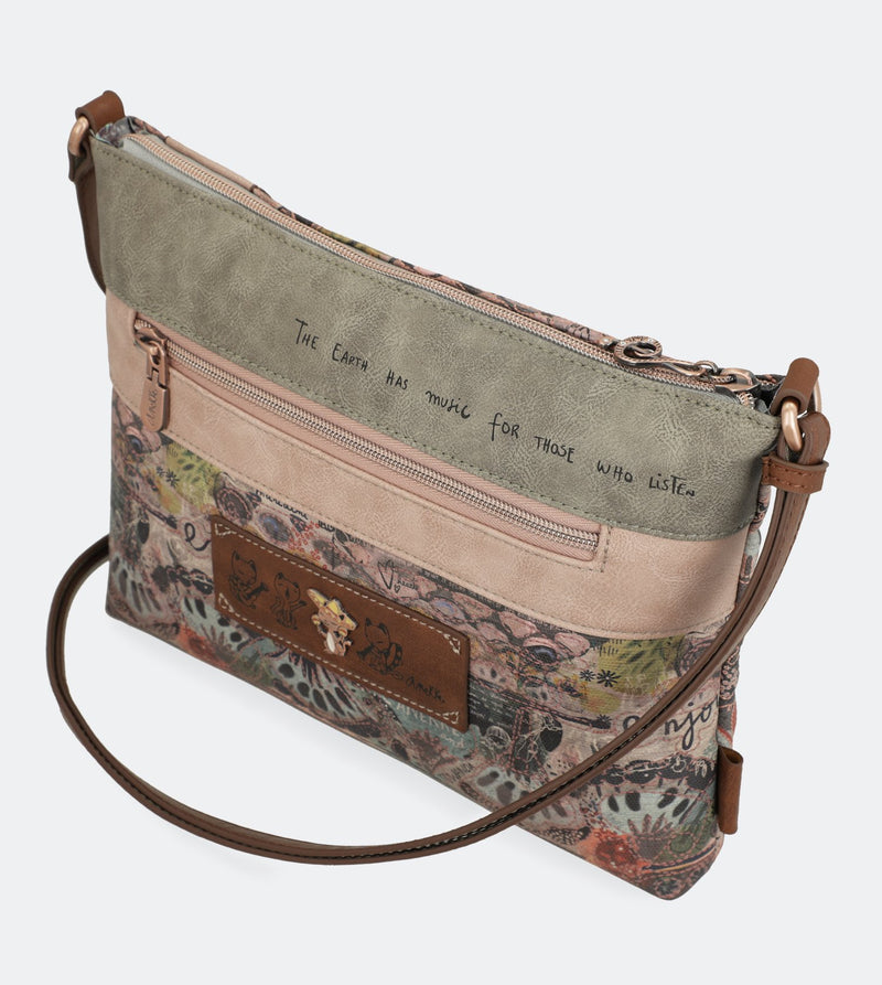 Ixchel Crossbody bag with a front zip