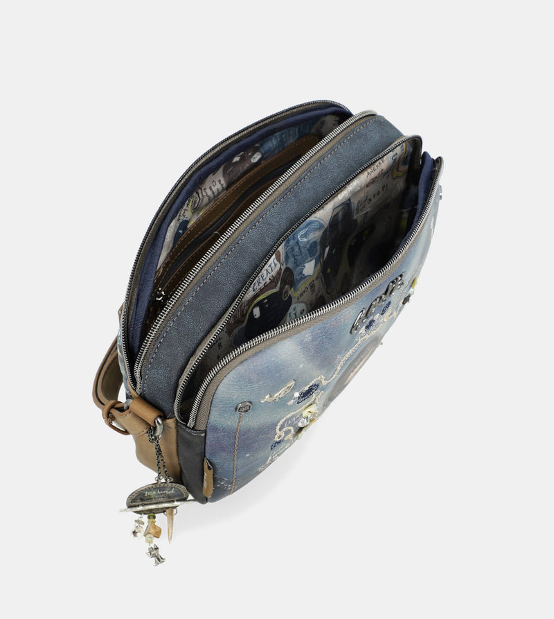 Iceland crossbody bag with a zip closure