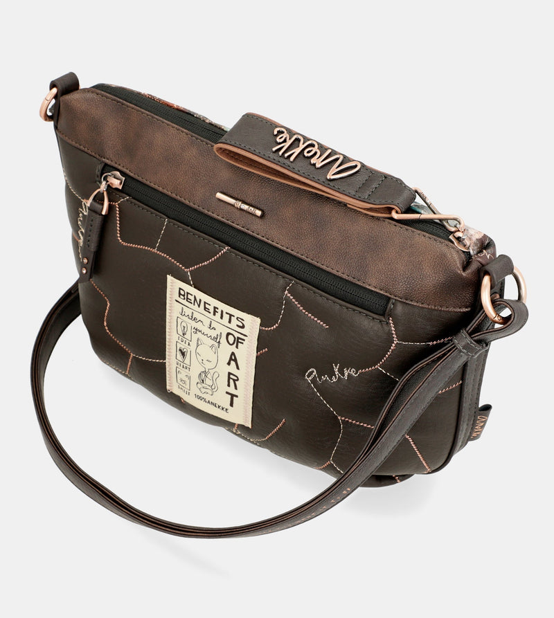 Shōen Padded shoulder bag with metallic handle