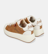 Peace & Love brown sneakers